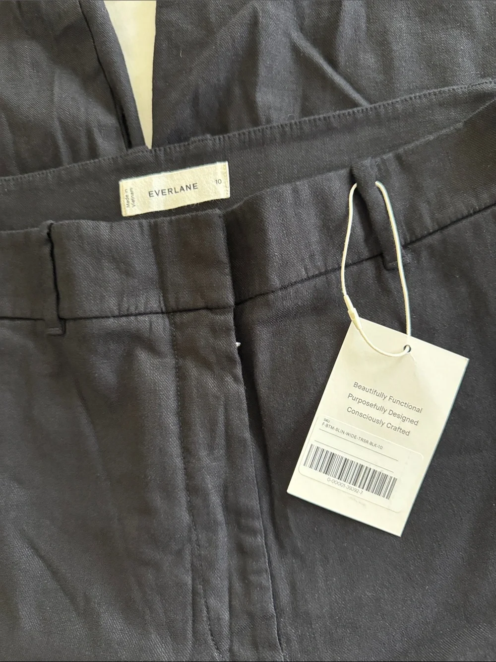 The Wide-Leg Pant in Stretch Linen